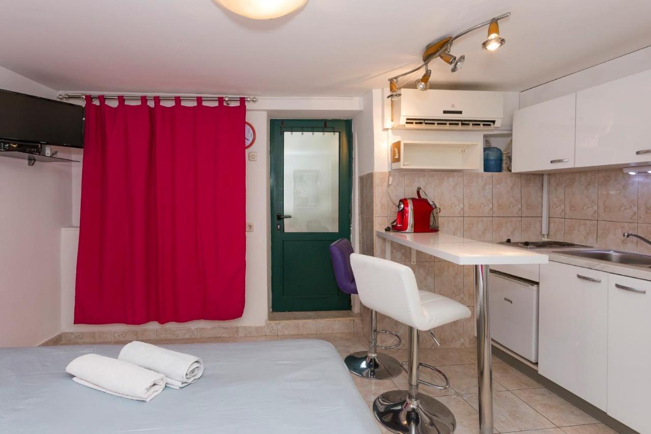 Modern And Practical Studio In The Heart Of Split Exterior photo